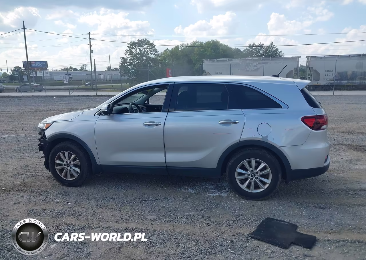 2019 Kia Sorento 2.4L L VIN:5XYPG4A35KG457877 - 14