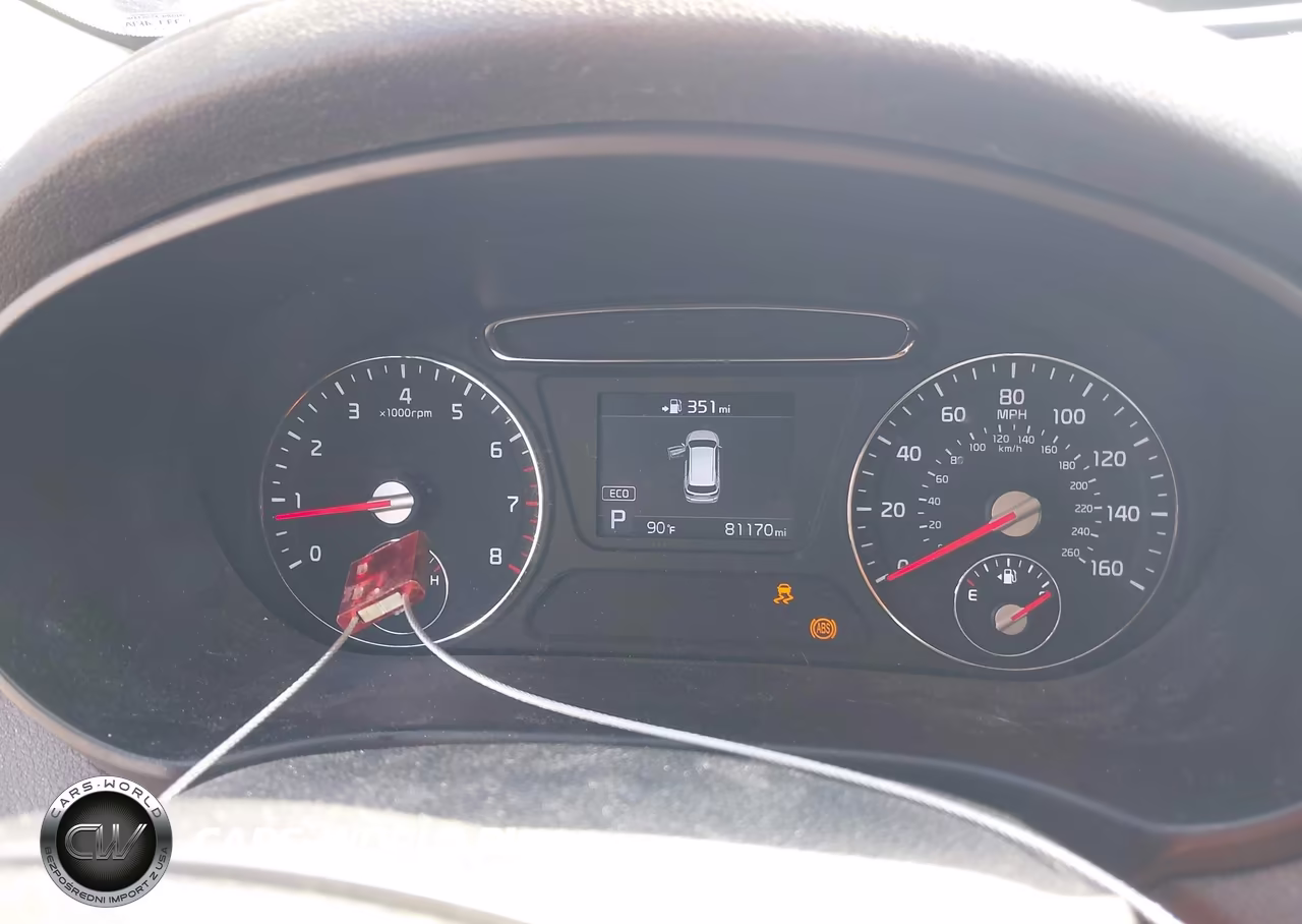 2019 Kia Sorento 2.4L L VIN:5XYPG4A35KG457877 - 7