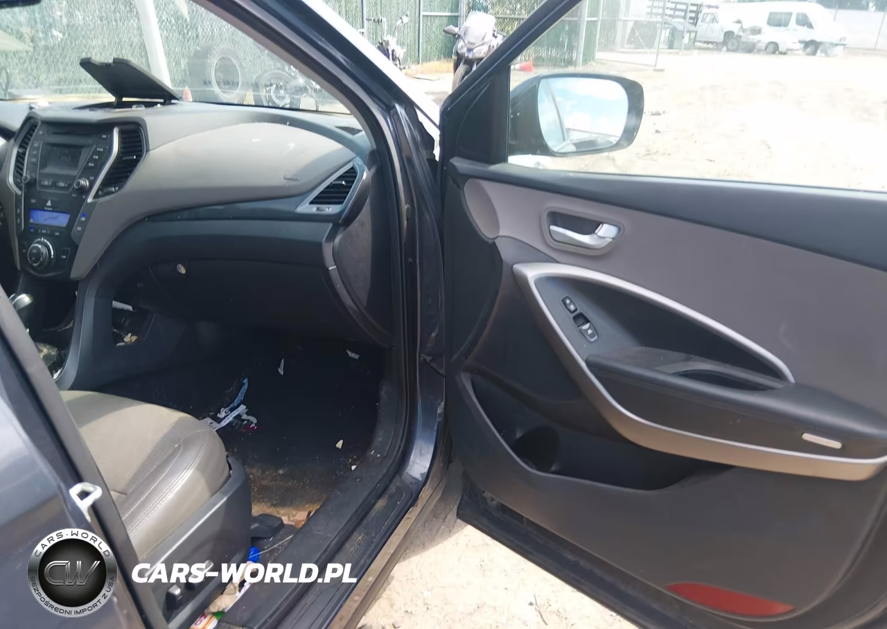 2015 Hyundai Santa Fe Sport 2.4L VIN:5XYZUDLB4FG263532 - 5
