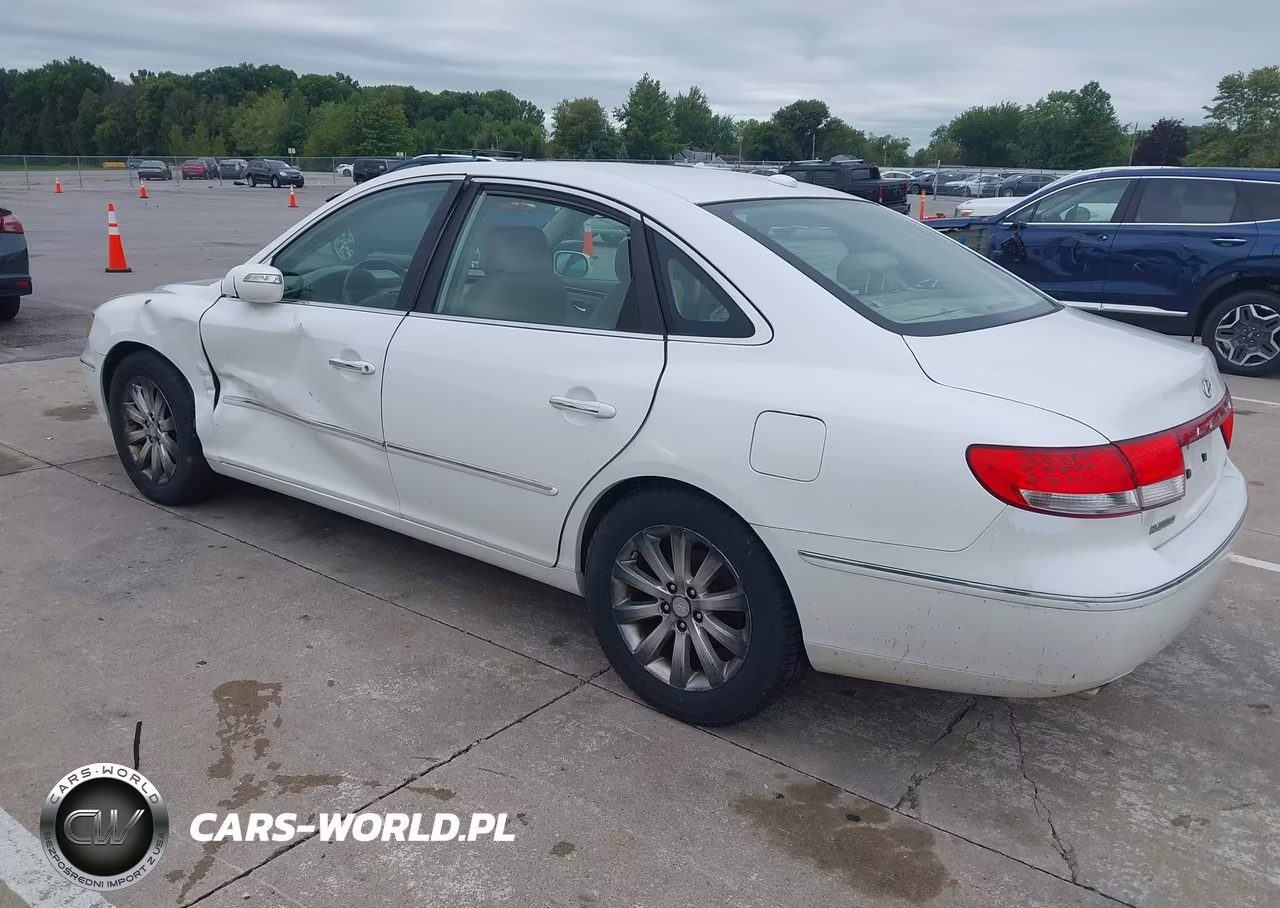 2009 Hyundai Azera Limited VIN:KMHFC46F89A358356 - 3