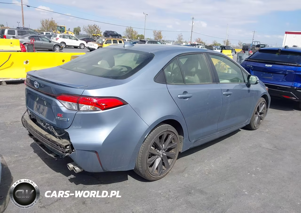2024 Toyota Corolla Hybrid Se VIN:JTDBCMFE4R3044072 - 4