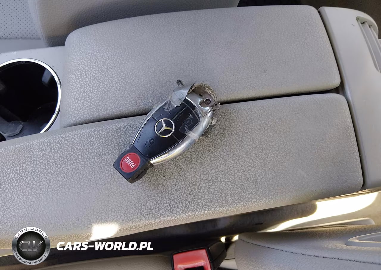 2009 Mercedes-Benz C 300 Luxury 4Matic-Sport 4Matic VIN:WDDGF81X39F274199 - 11