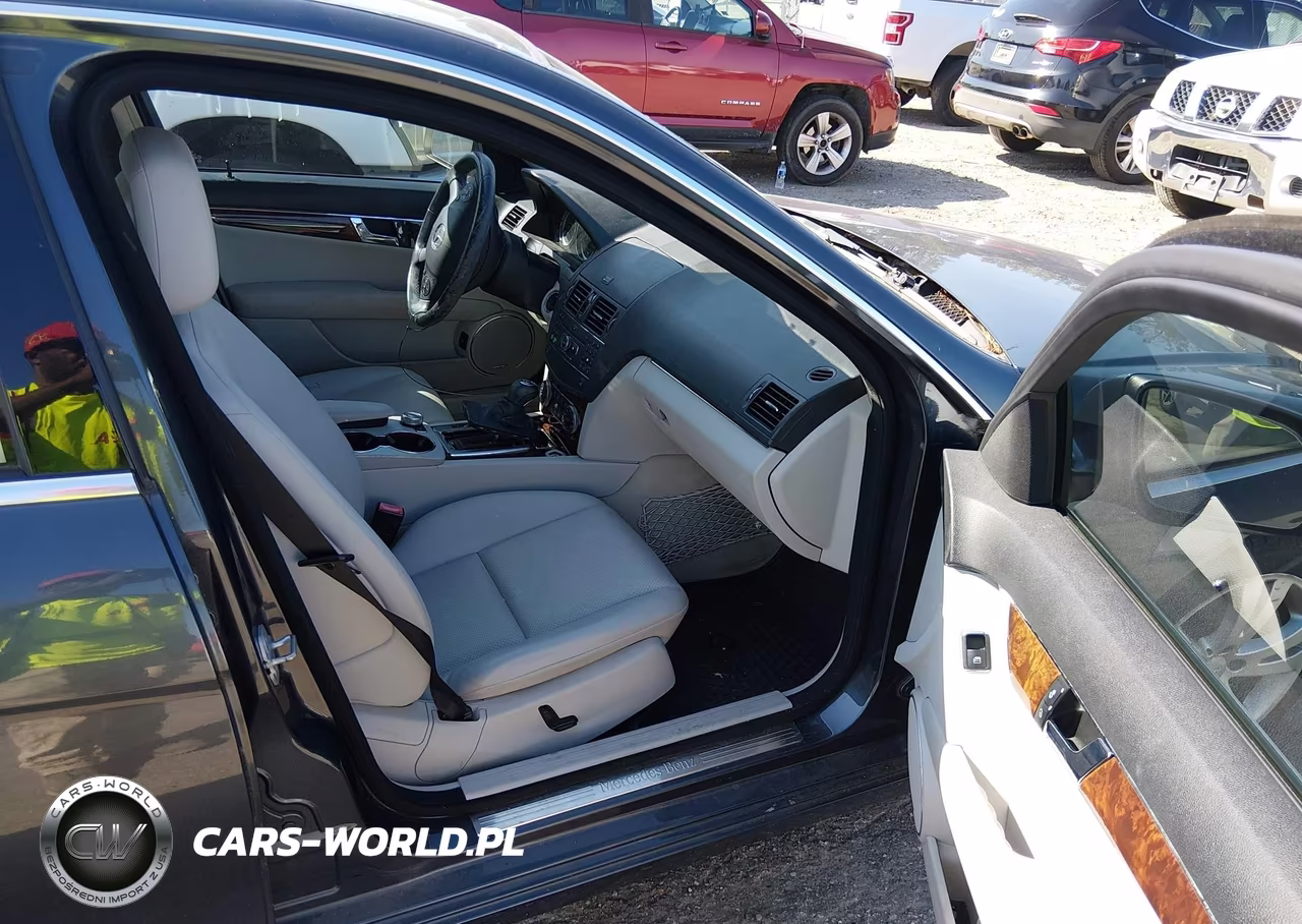2009 Mercedes-Benz C 300 Luxury 4Matic-Sport 4Matic VIN:WDDGF81X39F274199 - 5