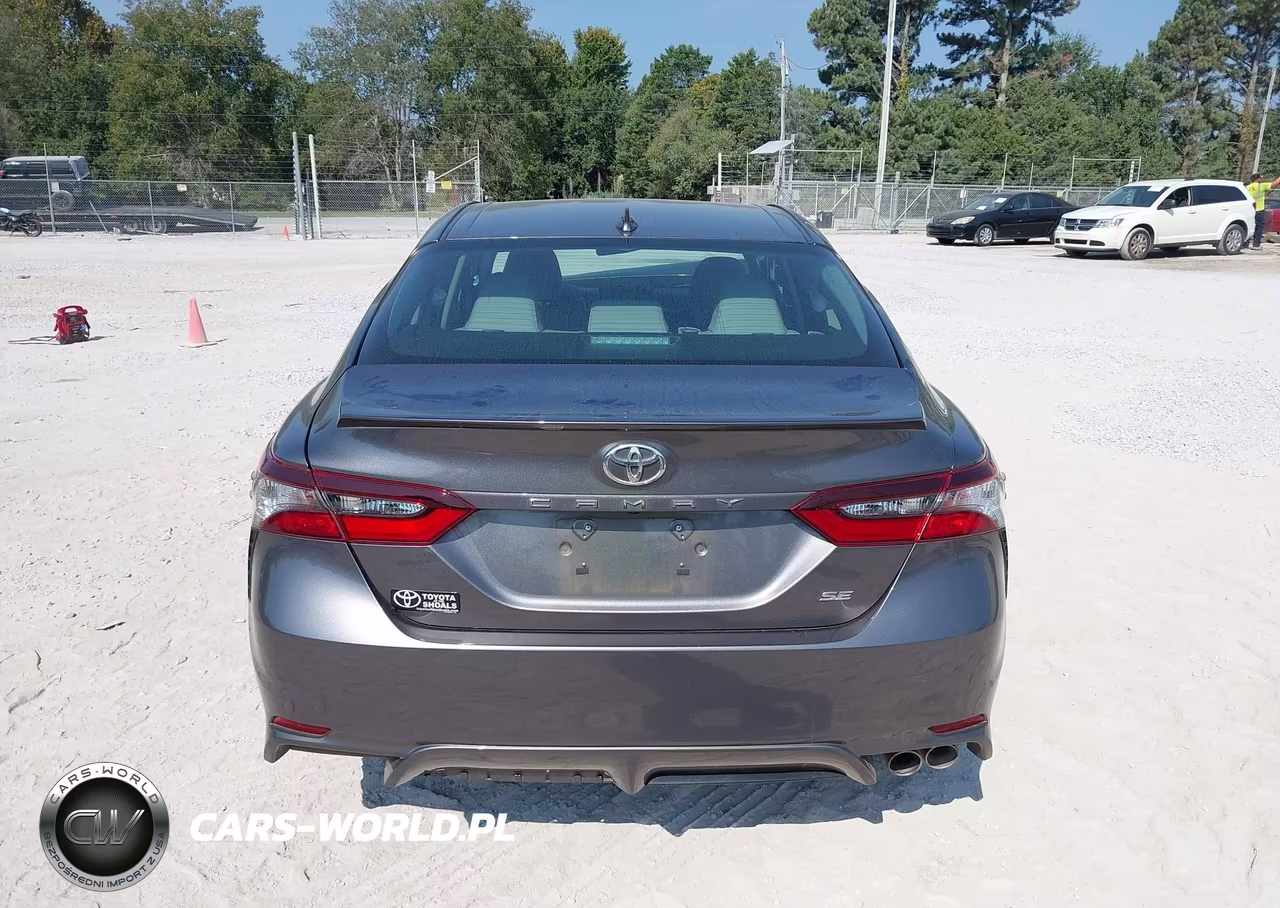 2021 Toyota Camry Se VIN:4T1G11AK7MU533071 - 16