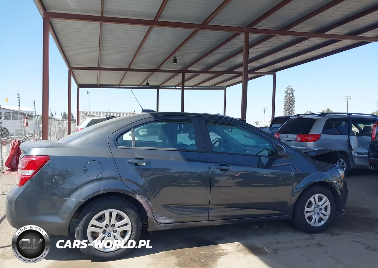 2020 Chevrolet Sonic Fwd Ls VIN:1G1JB5SB2L4140079 - 13