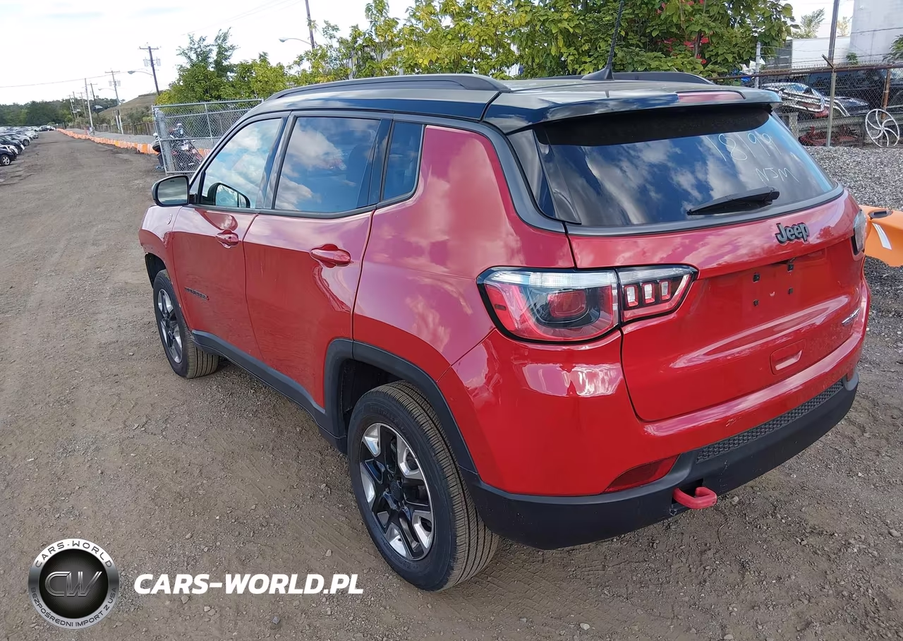 2018 Jeep Compass Trailhawk 4X4 VIN:3C4NJDDB0JT130063 - 3