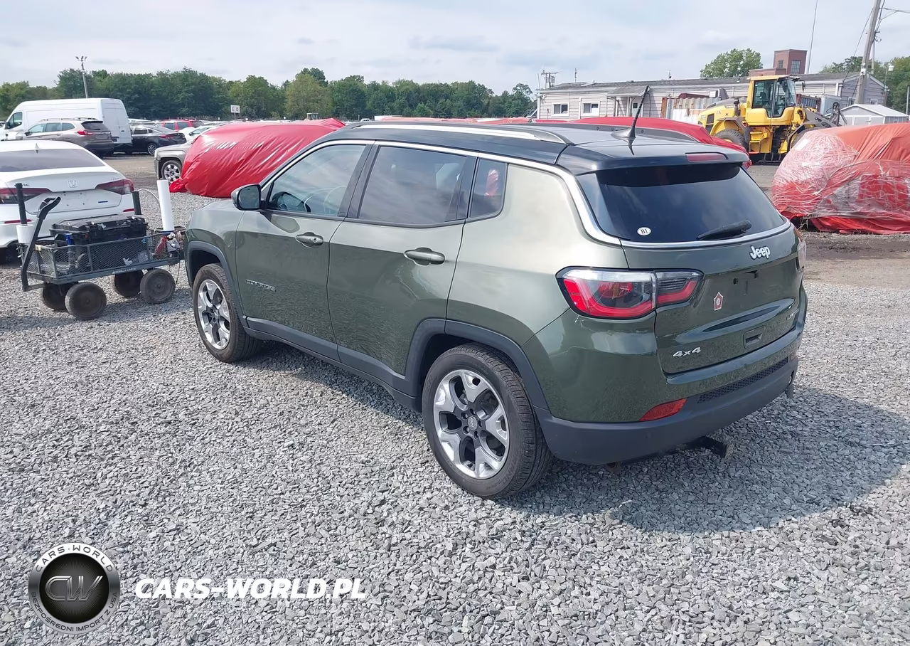 2018 Jeep Compass Limited 4X4 VIN:3C4NJDCB4JT222536 - 3