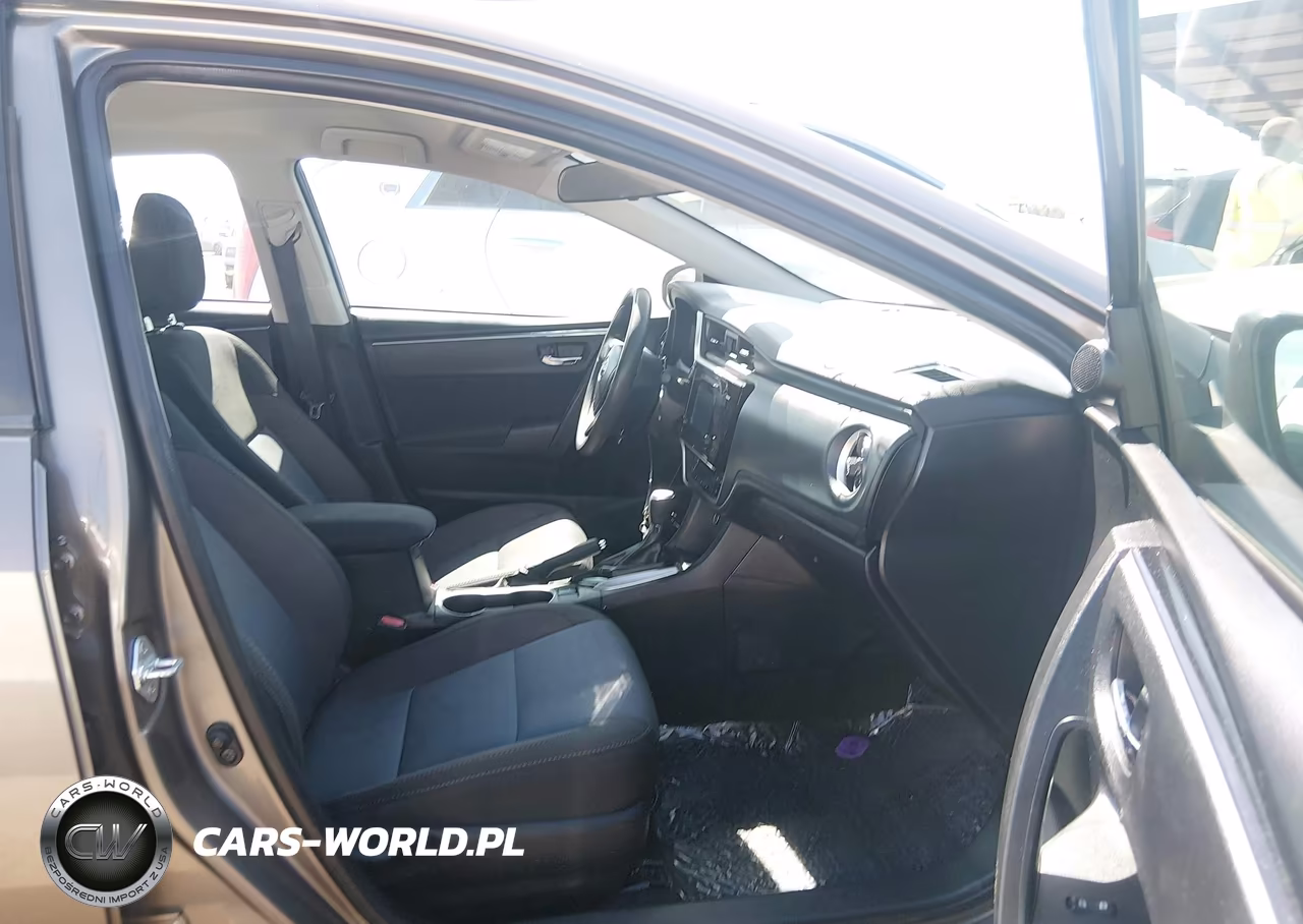 2017 Toyota Corolla Le VIN:2T1BURHE5HC903845 - 5