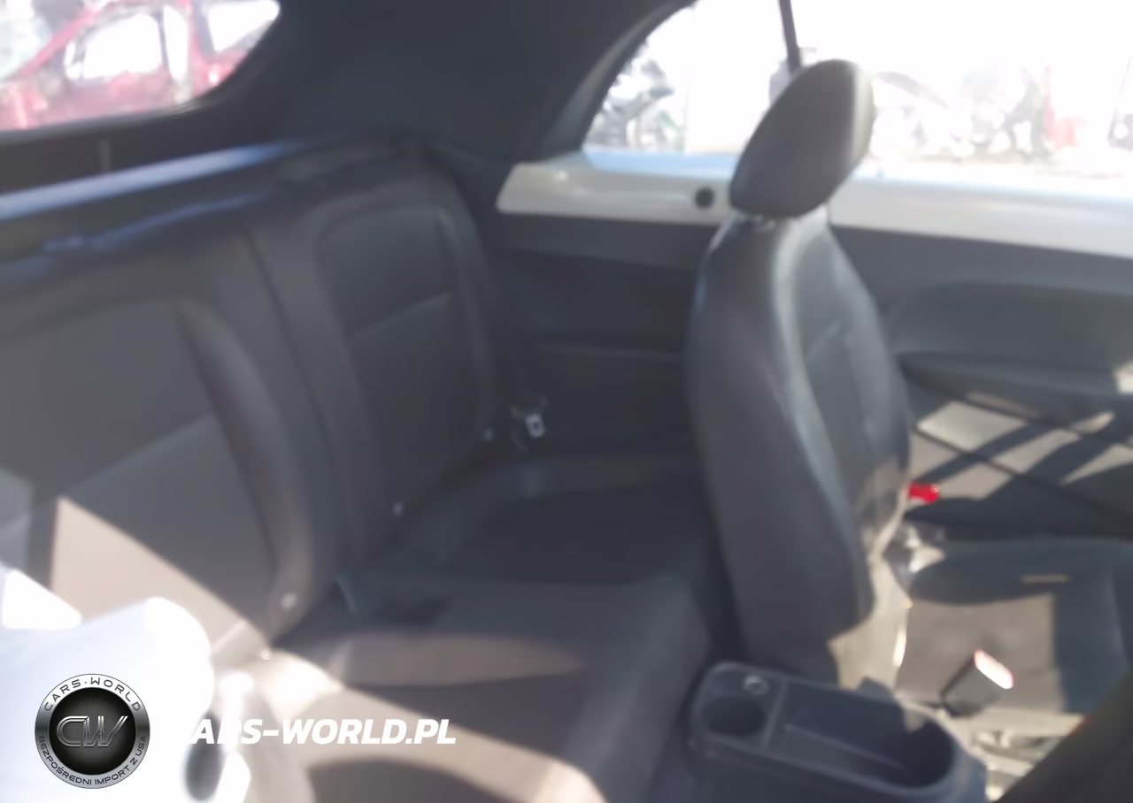 2013 Volkswagen Beetle 2.5L VIN:3VW5X7AT0DM831940 - 8