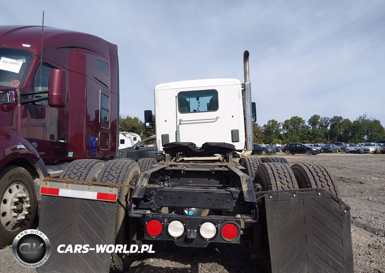 2020 Kenworth T880 VIN:1XKZD49XXLJ407796 - 15