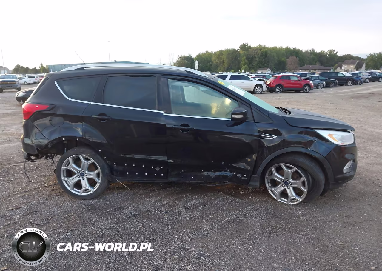 2019 Ford Escape Titanium VIN:1FMCU9J90KUB61474 - 14