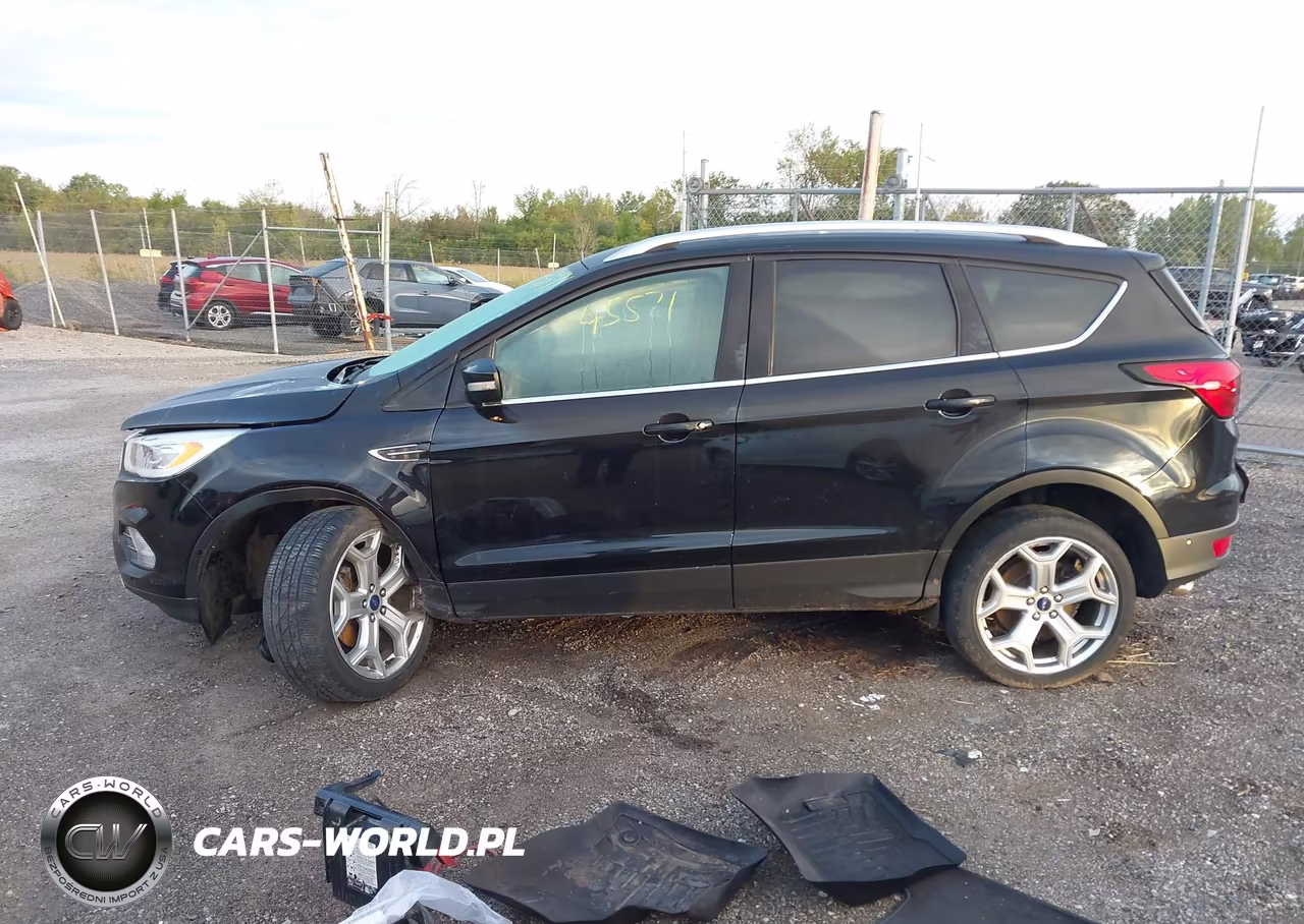 2019 Ford Escape Titanium VIN:1FMCU9J90KUB61474 - 15