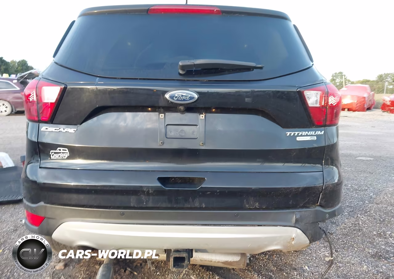 2019 Ford Escape Titanium VIN:1FMCU9J90KUB61474 - 17