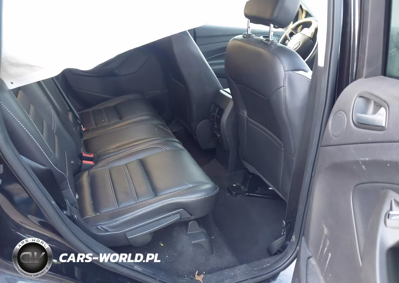 2019 Ford Escape Titanium VIN:1FMCU9J90KUB61474 - 8