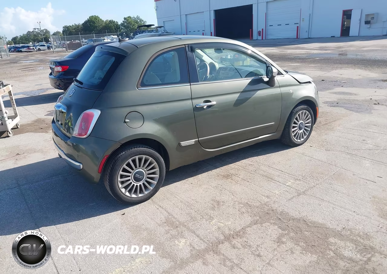 2013 Fiat 500 Lounge VIN:3C3CFFCR4DT689028 - 4