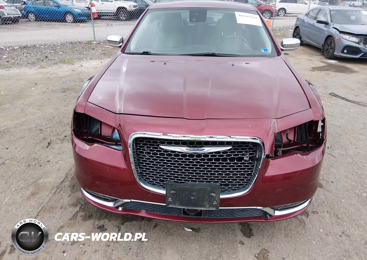 2018 Chrysler 300 Limited VIN:2C3CCAEG3JH295919 - 6
