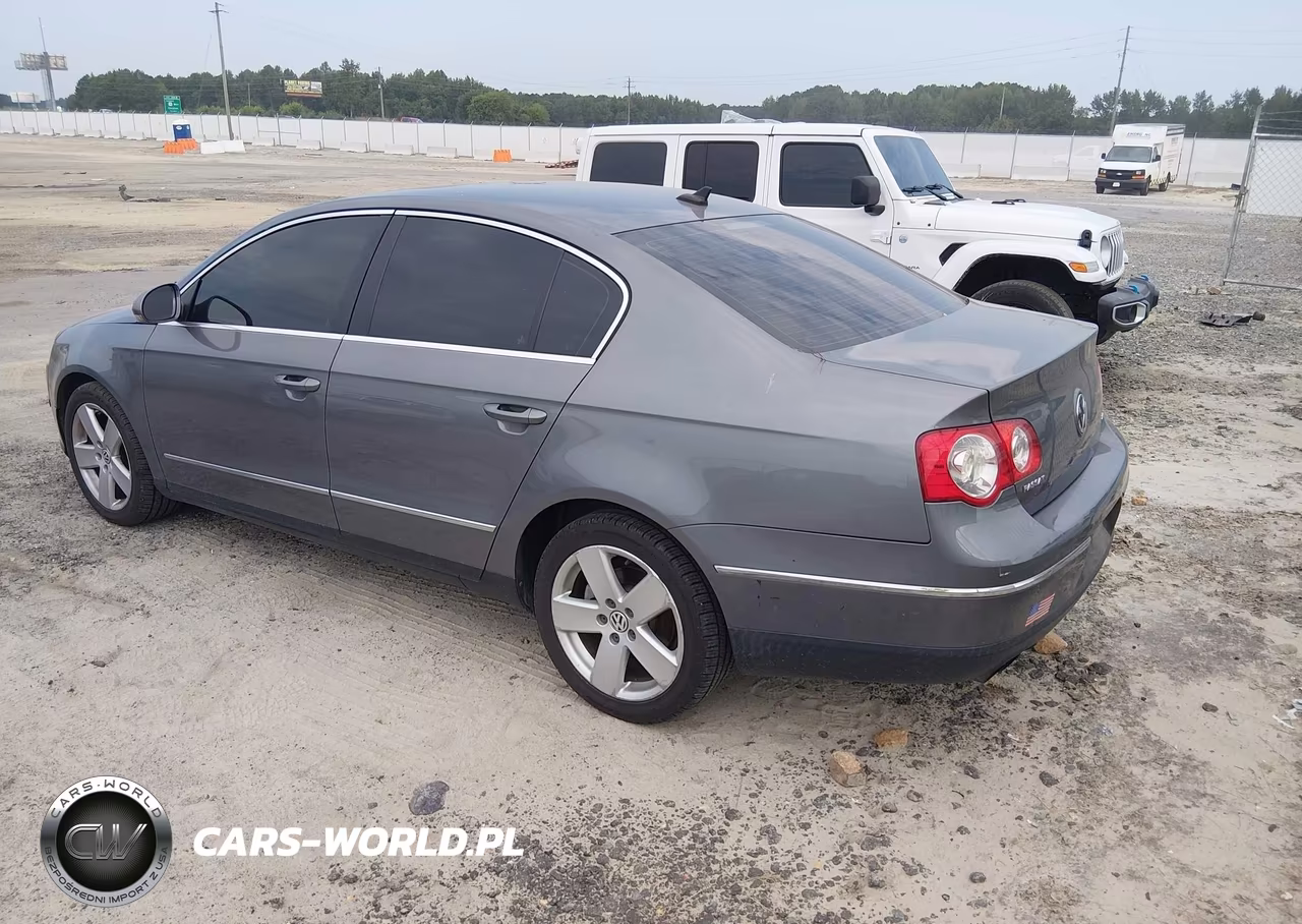 2008 Volkswagen Passat Komfort VIN:WVWAK73C48E220950 - 3