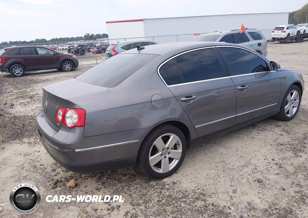 2008 Volkswagen Passat Komfort VIN:WVWAK73C48E220950 - 4