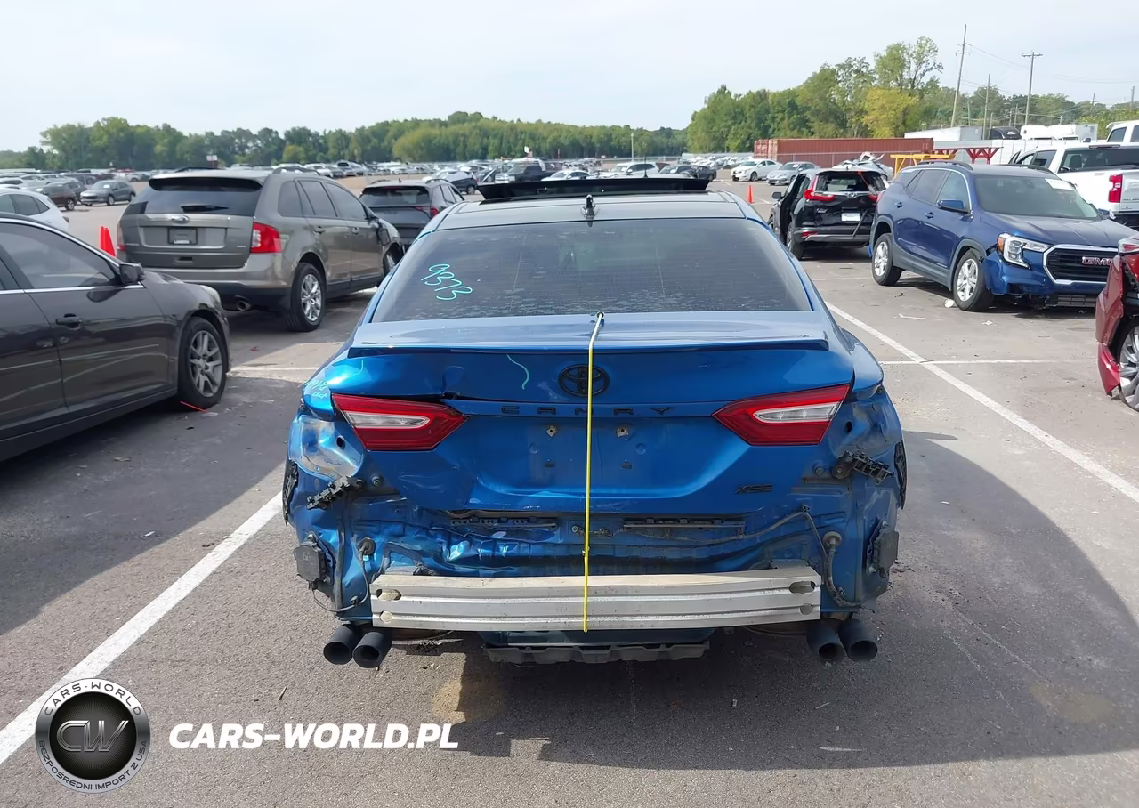 2019 Toyota Camry Xse VIN:4T1B61HK0KU299693 - 17