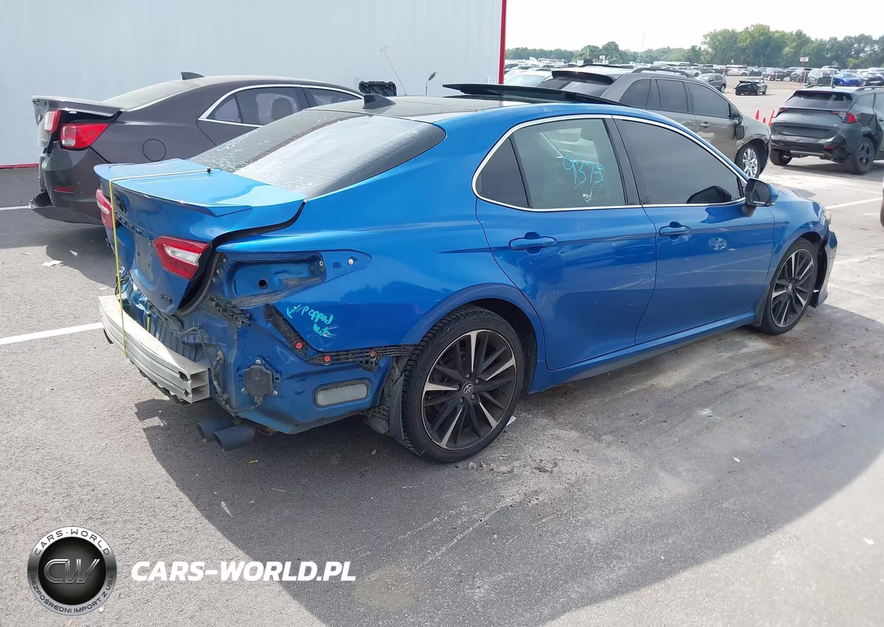 2019 Toyota Camry Xse VIN:4T1B61HK0KU299693 - 4