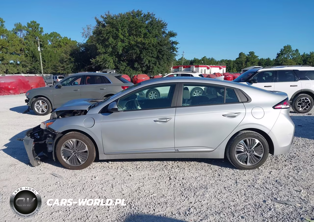 2022 Hyundai Ioniq Plug-In Hybrid Se VIN:KMHC65LD9NU269410 - 14