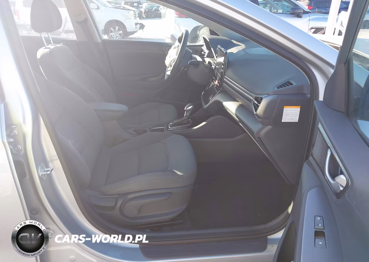 2022 Hyundai Ioniq Plug-In Hybrid Se VIN:KMHC65LD9NU269410 - 5