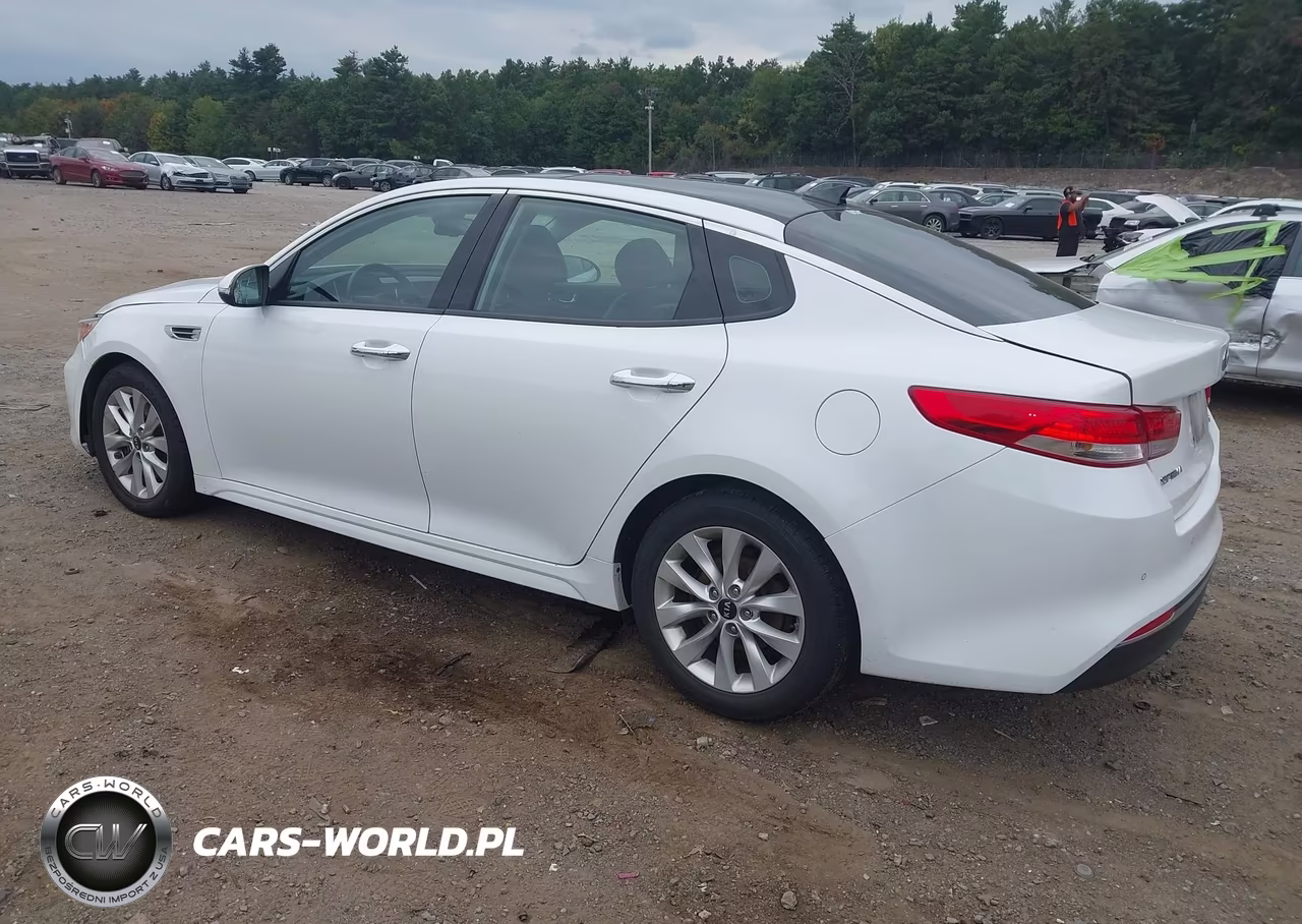 2018 Kia Optima Ex VIN:5XXGU4L32JG256365 - 3
