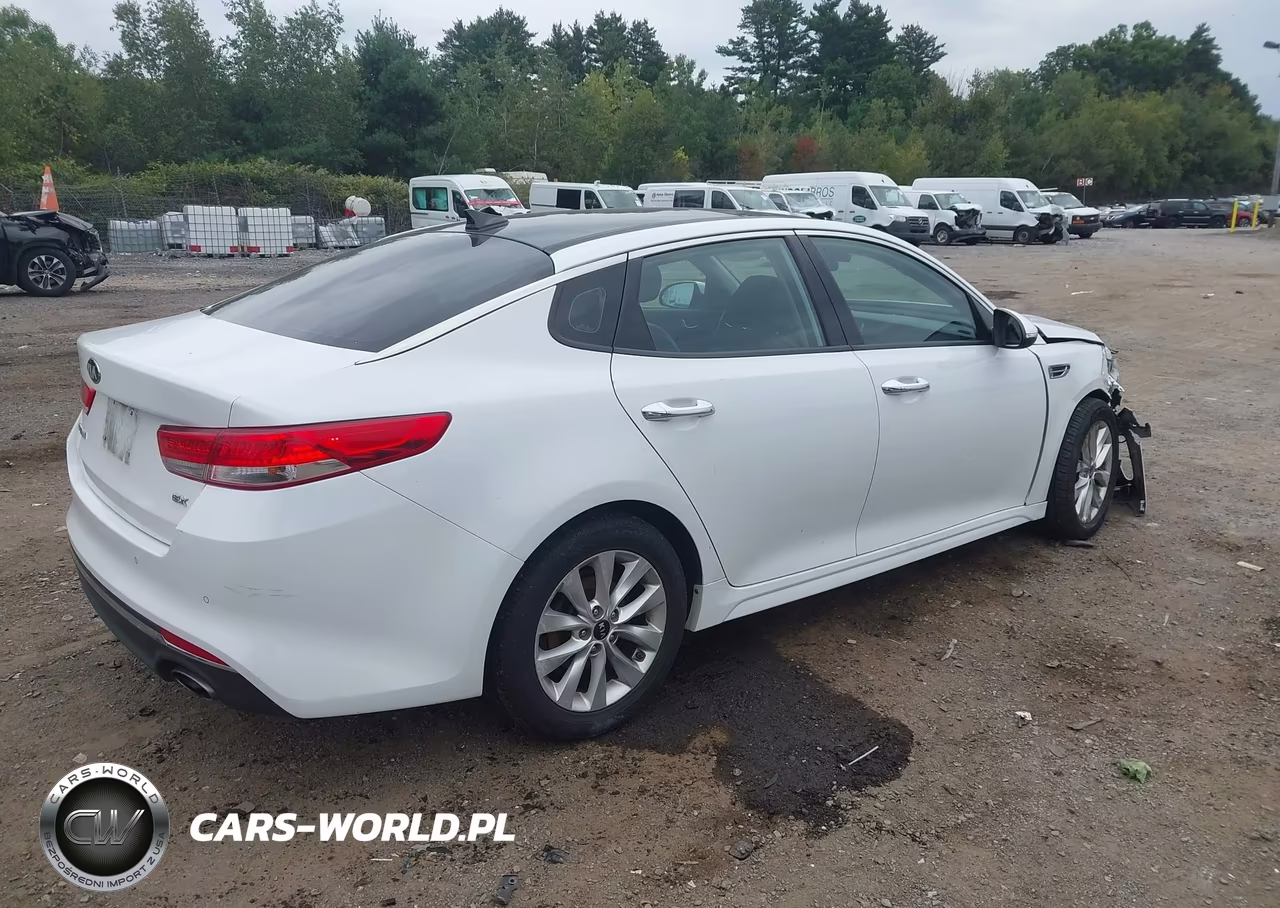 2018 Kia Optima Ex VIN:5XXGU4L32JG256365 - 4