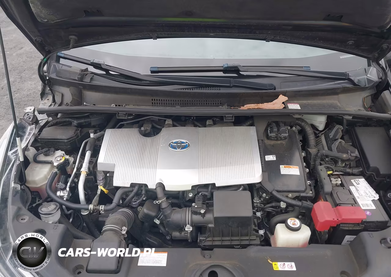 2021 Toyota Prius Le Awd-E VIN:JTDL9MFU4M3024889 - 10