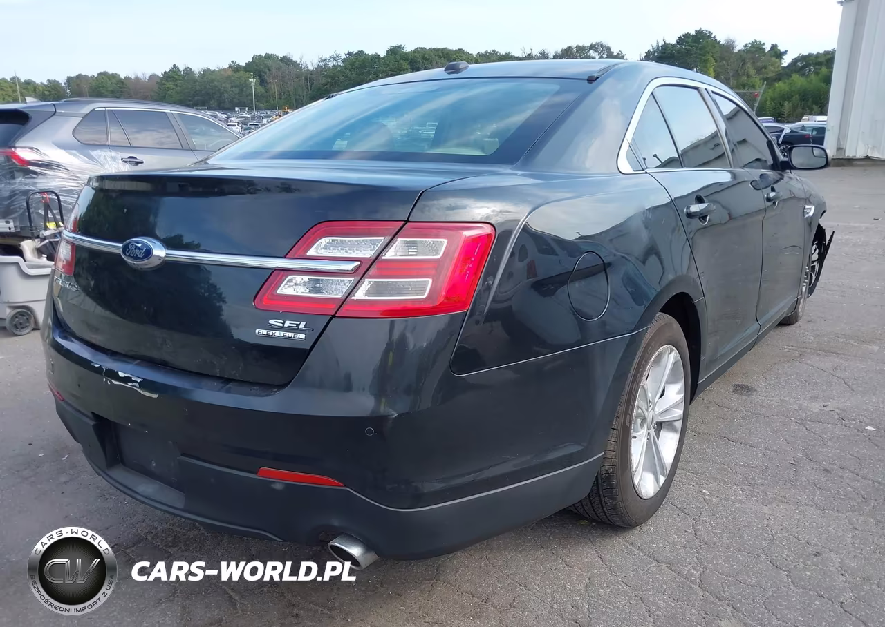 2015 Ford Taurus Sel VIN:1FAHP2E8XFG121598 - 4