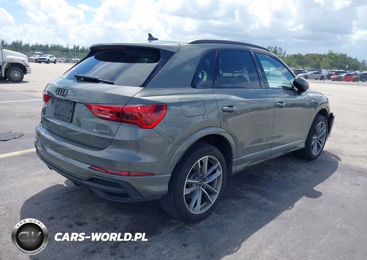 2025 Audi Q3 Premium 45 Tfsi S Line Quattro Tiptronic VIN:WA1DECF32S1054235 - 4
