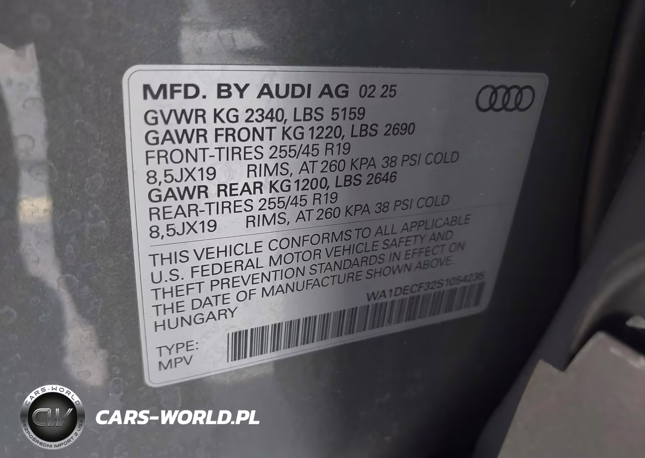 2025 Audi Q3 Premium 45 Tfsi S Line Quattro Tiptronic VIN:WA1DECF32S1054235 - 9