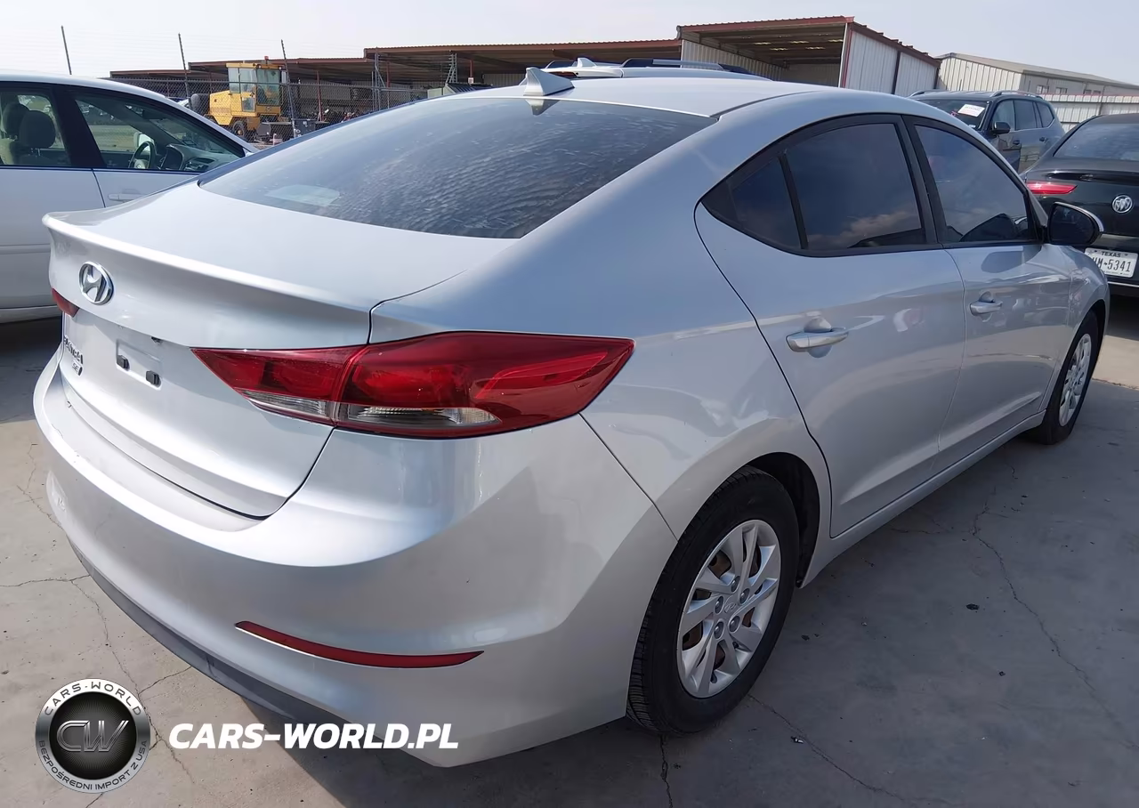 2017 Hyundai Elantra Se VIN:5NPD74LF6HH082187 - 4