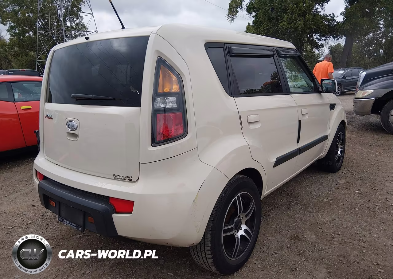 2010 Kia Soul ! VIN:KNDJT2A20A7033791 - 4