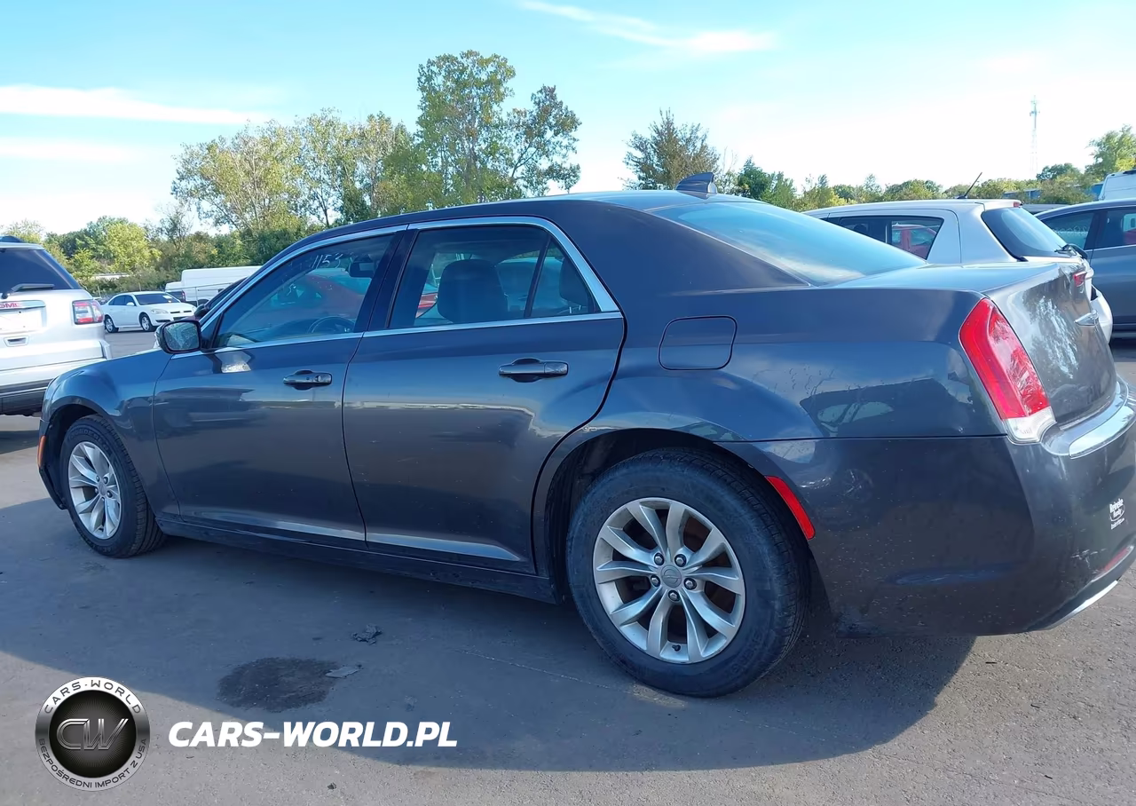 2016 Chrysler 300 Anniversary Edition VIN:2C3CCAAG2GH161417 - 14