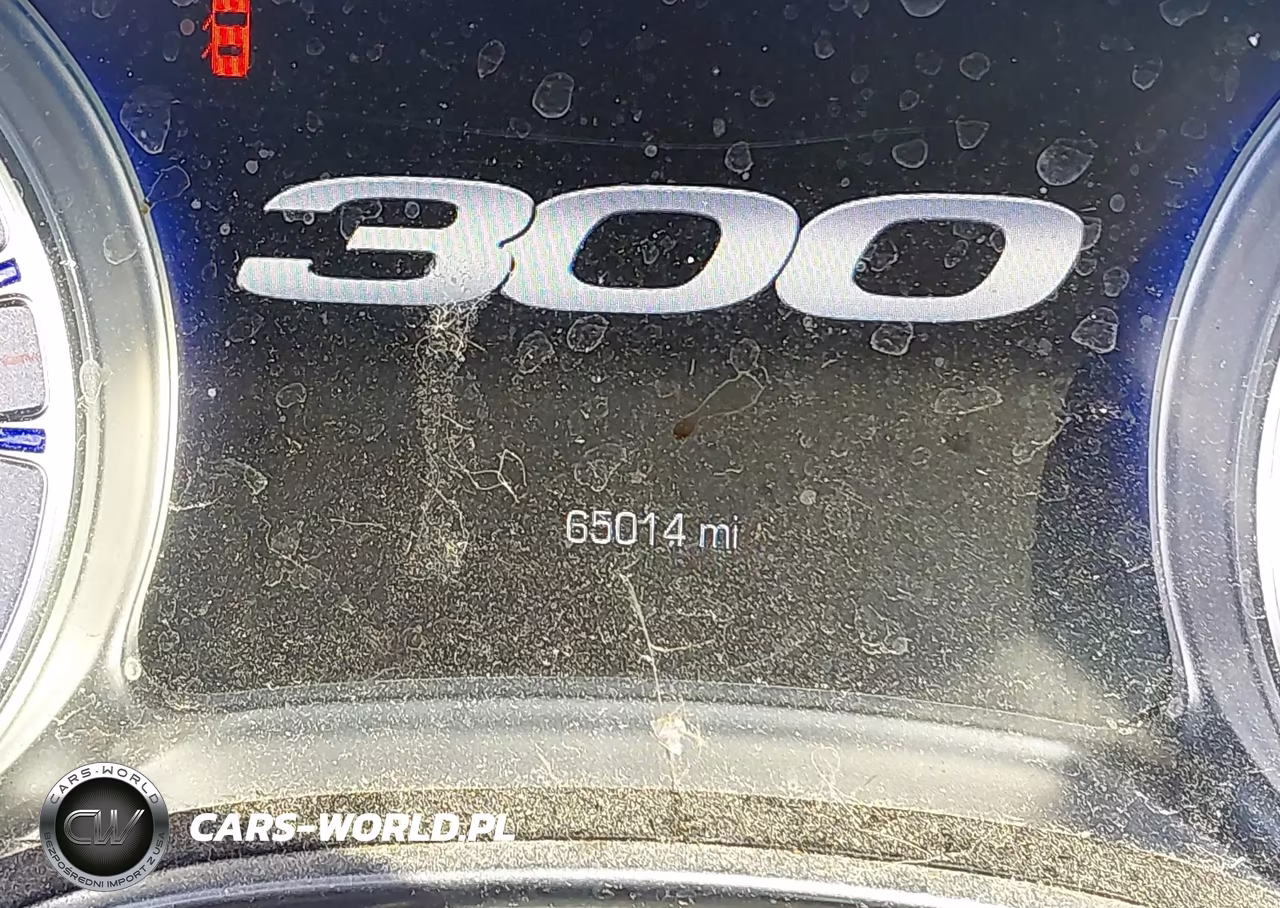2016 Chrysler 300 Anniversary Edition VIN:2C3CCAAG2GH161417 - 15