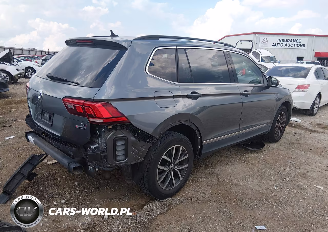 2018 Volkswagen Tiguan 2.0T Se-2.0T Sel VIN:3VV2B7AX0JM017808 - 4