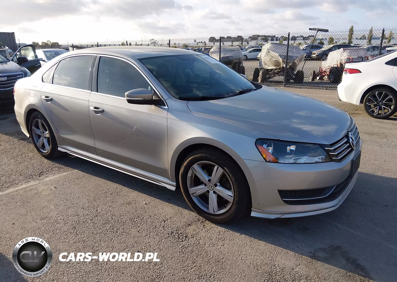 2013 Volkswagen Passat 2.5L Se VIN:1VWBP7A34DC050018 - 1