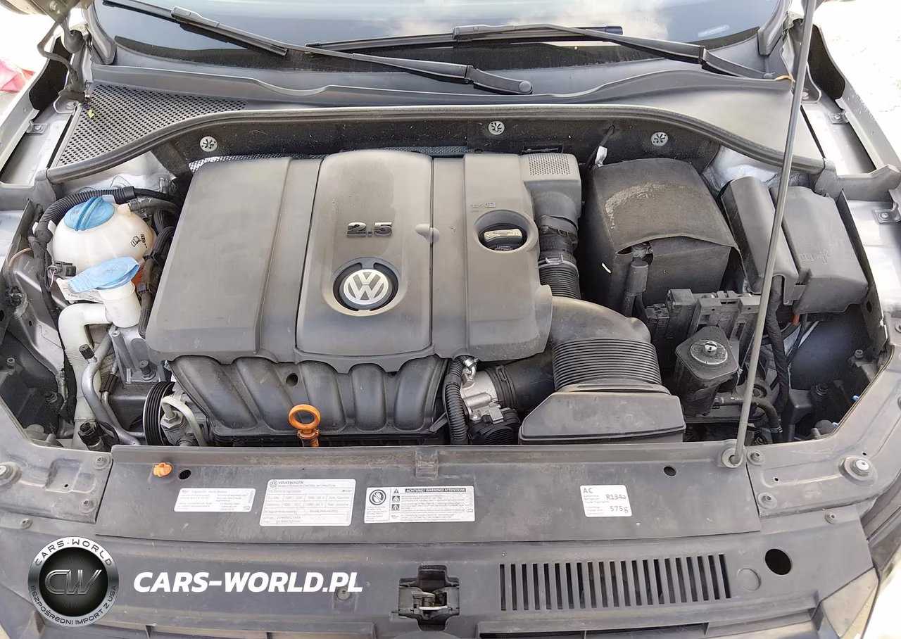 2013 Volkswagen Passat 2.5L Se VIN:1VWBP7A34DC050018 - 10