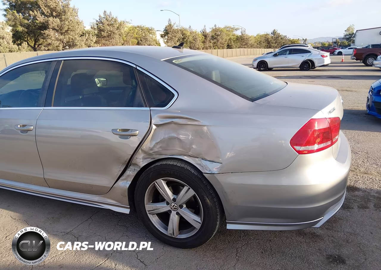 2013 Volkswagen Passat 2.5L Se VIN:1VWBP7A34DC050018 - 6