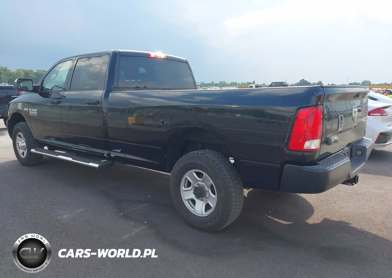 2018 Ram 3500 Tradesman 4X4 8' Box VIN:3C63R3GT9JG334620 - 3