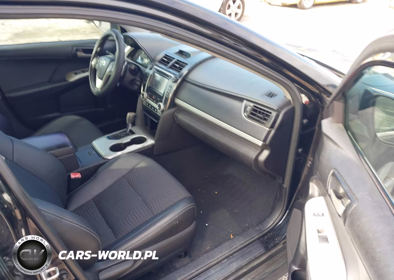 2014 Toyota Camry Se VIN:4T1BF1FK5EU468064 - 5