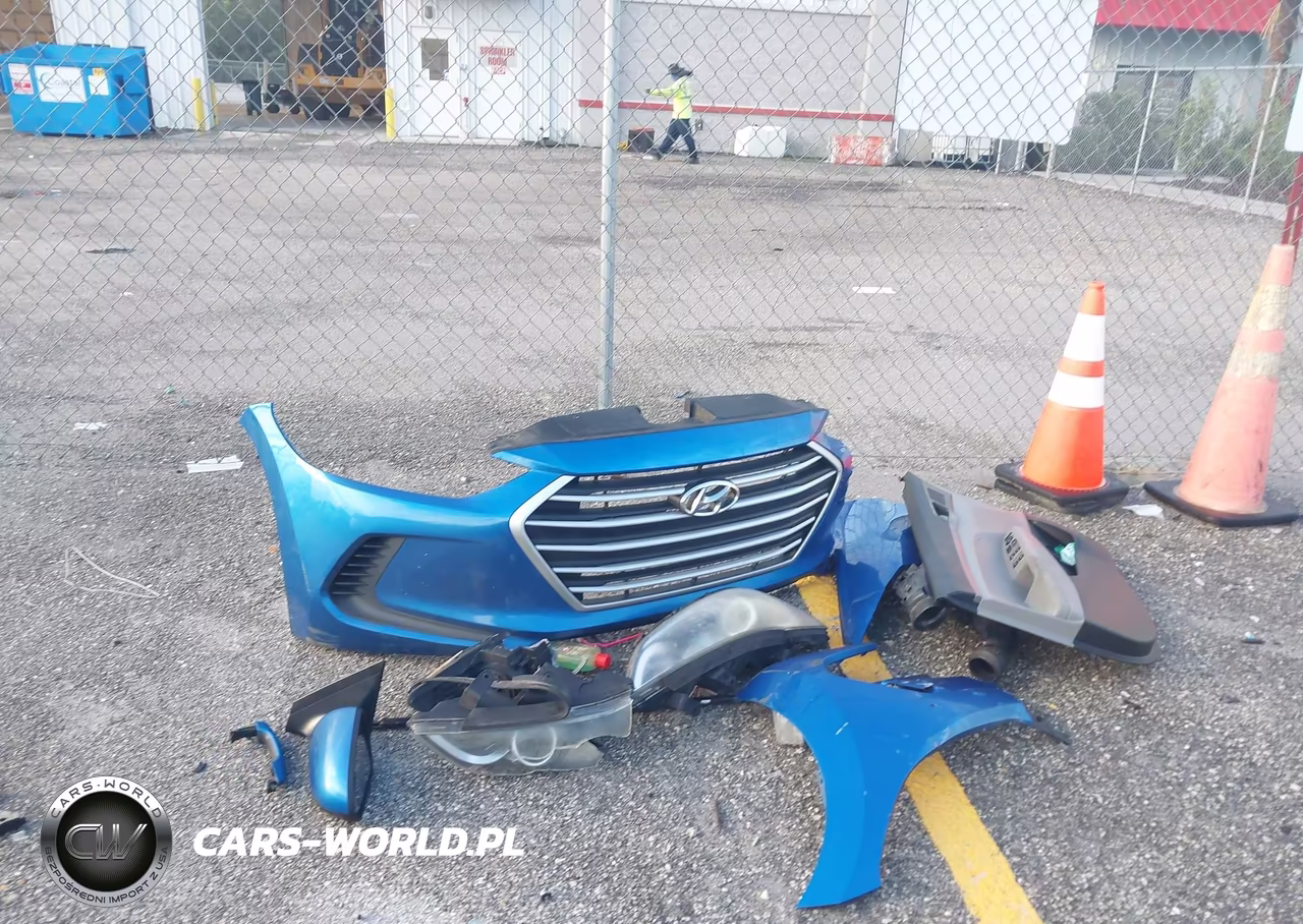 2017 Hyundai Elantra Se VIN:5NPD74LFXHH193776 - 11