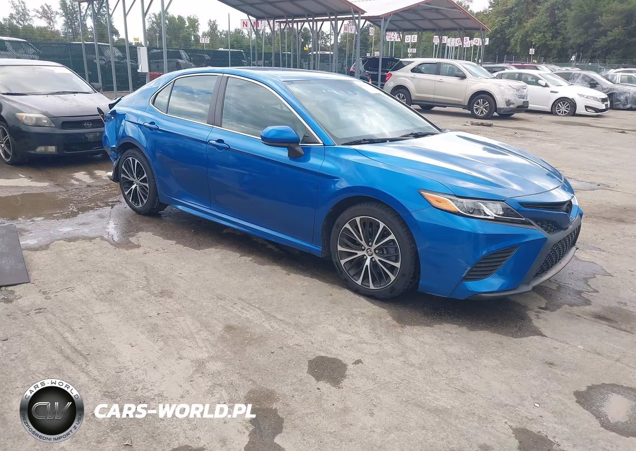 2020 Toyota Camry Se