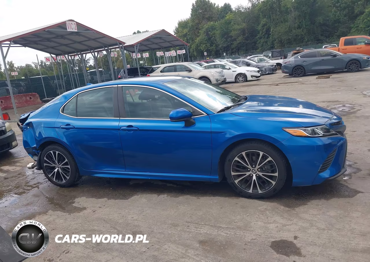 2020 Toyota Camry Se VIN:4T1G11AK2LU398614 - 14