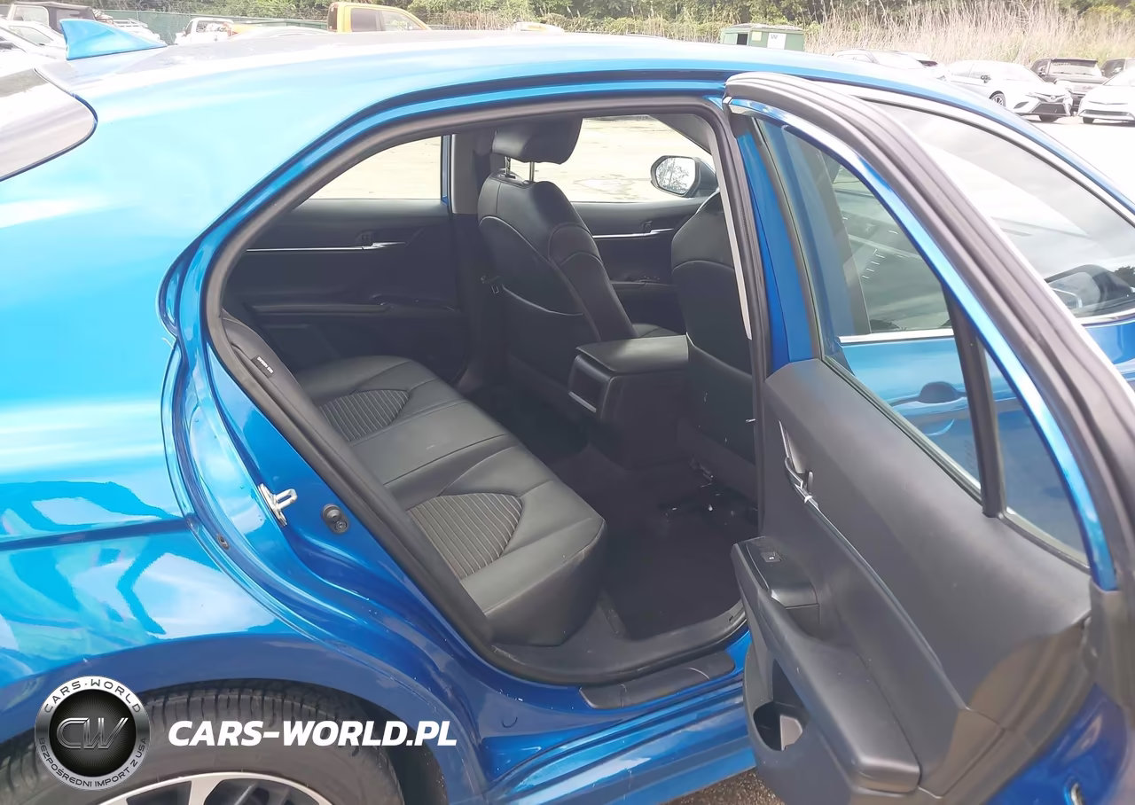 2020 Toyota Camry Se VIN:4T1G11AK2LU398614 - 8