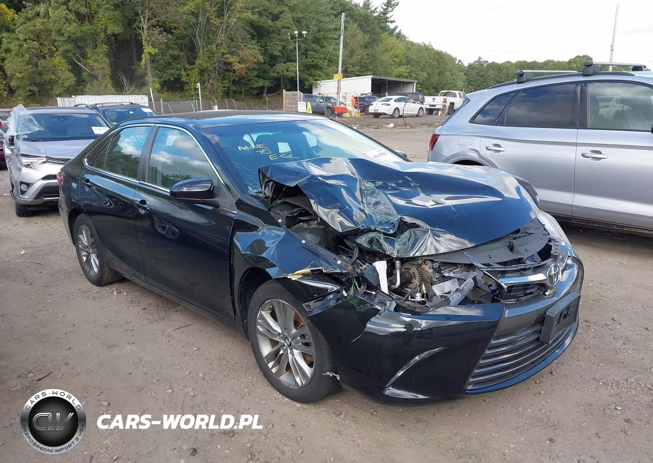 2015 Toyota Camry Se – zdjęcie 1 z 16