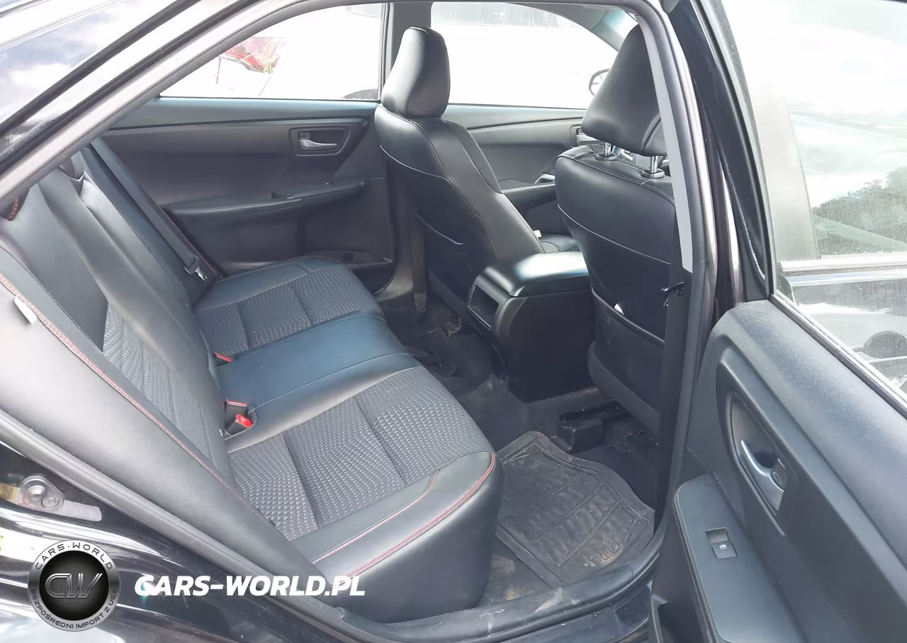 2015 Toyota Camry Se VIN:4T1BF1FKXFU100304 - 8