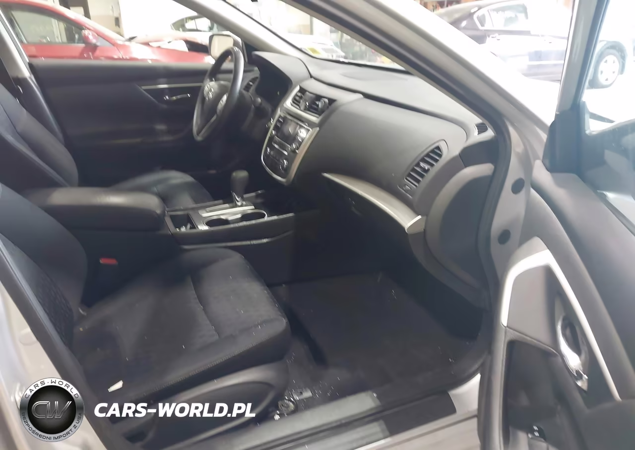 2018 Nissan Altima 2.5 S VIN:1N4AL3AP0JC118659 - 5