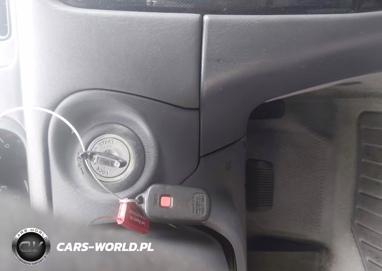 2001 Toyota Camry Le VIN:JT2BG22K110591299 - 11